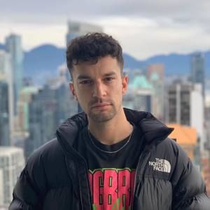 Meet your Posher, Blake